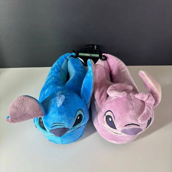 Lilo and Stitch Slippers Plush - Size 2/3 BNWT - Picture 2 of 6